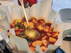 -穹六人间 people 6(岳阳路店)