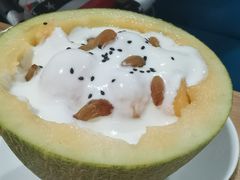 哈密瓜酸奶-新疆食府(华龙店)