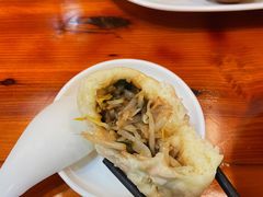 豆芽菜包子-老陶包子铺(南大西南村店)