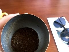 -Be Lived Cafe比例咖啡(摩天轮店)
