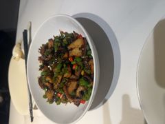 -楚山晓·湖北菜(武汉光谷K11店)