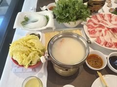 -胡记饭店(保工街店)