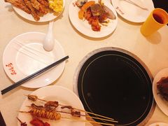 -泉福居酱骨头自助广场(南大街商业步行街店)