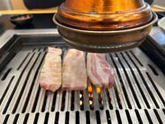 -臻牛烤肉