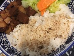 -蜗牛小馆醉乡民谣云南菜(惠新西里店)