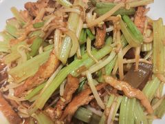 -闫府私房菜·老字号(恒隆店)