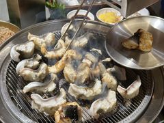 -围炉肉舍•炭烤活鳗•丹东海鲜烤肉(步行街店)