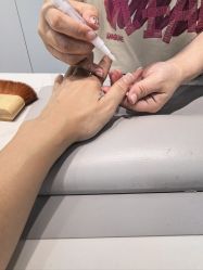 -手牵手美甲