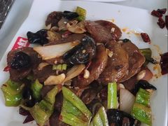 -夜小红炒虾尾(东大街店)