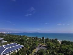 -三亚湾海居铂尔曼度假酒店