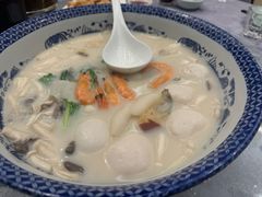 极品鱼头皇-山外山菜馆(玉泉路店)