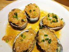 九头鲍鱼-翅爷家煲仔翅