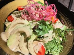 -山川小町·极番烧肉(新地假日广场店)