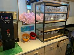 面包甜点陈列柜-花椒俏川菜小馆(南海万达店)