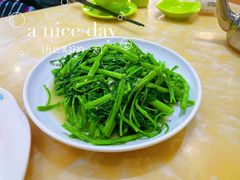 -小海豚•老字号海鲜餐厅(天涯店)