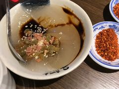 -肖四女乐山跷脚牛肉(南汇大学城生活广场店)