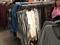 -H&M(鹏欣水游城店)