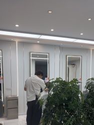 -阿三造型烫染•接发