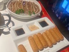 -小龙翻大江文化火锅(宽窄店)