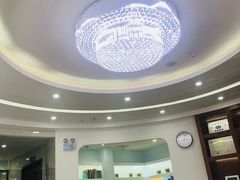 -咿呀口腔(光谷分院)
