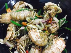 -虾弄弄海派小龙虾·牛羊蝎子火锅