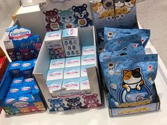 -泡泡玛特POPMART(蓝色港湾店)