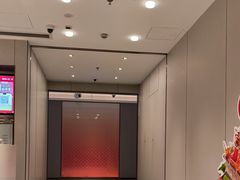 -海底捞火锅(杭州庆春路夜宵主题店)