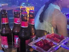 -喜鹊音乐酒馆(西街店)