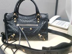 -BALENCIAGA(比斯特苏州购物村店)