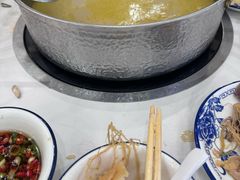 -朴小妹人参鸡汤火锅(长白山万达店)