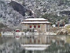 -玻璃桥景区石牛寨