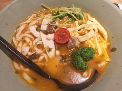 特制雪菜牛腩面-陳八两面家(滨江天街店)