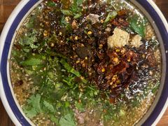 -云阿蛮云南生烫牛肉米线(奉贤路店)