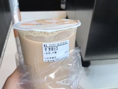 -CoCo都可(八达商城店)