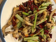 小干煸鱿鱼须-陈傻子餐厅(世纪都会店)