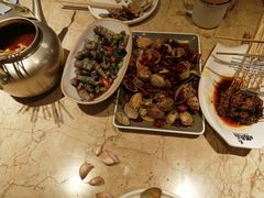 -喝丢一只鞋辣炒海鲜小烧烤(三八广场店)