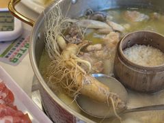 -朴小妹人参鸡汤火锅(长白山万达店)