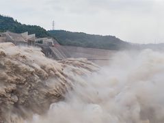 -黄河小浪底水利枢纽风景区