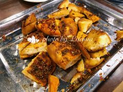 特色碳烤油饼-老兰家传统烧烤炒菜泡馍(小南门店)