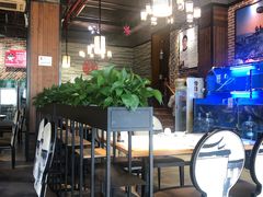 大堂-姜君·千岛湖鱼头馆(浦东大道店)