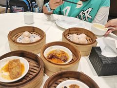 -万龙洲海鲜(大兴绿地缤纷城店)