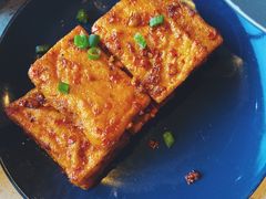 石屏豆腐-半山腰·云南菜(侨福芳草地店)