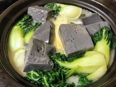 黑豆腐白菜仔汤煲-小東馆(东纵路店)