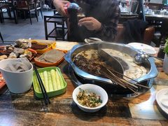 -小郡肝串串香火锅(金桥店)