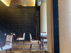 -粤尚腾香居中餐厅(首都机场希尔顿店)