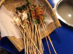 -马路边边串串香形象店(磐石路店)
