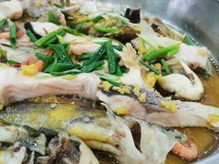 -巨元河鲜酒楼·清远特色菜名店(英德店)