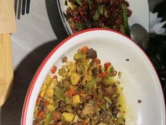 -鱼你相聚·河鲜馆(袁家岭店)