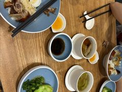 -裕记烧腊连锁餐饮(国商分店)