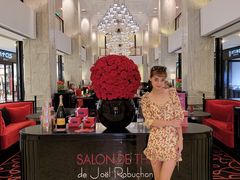 -Salon de The de Joel Robuchon(外滩18号店)